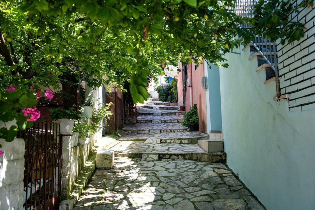 Amelia & Nicholas Stone Houses Doukades Exterior photo